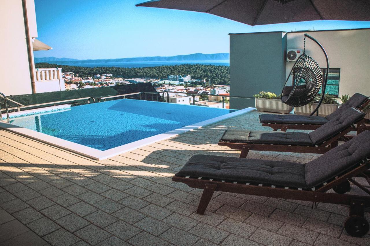 Apartment With Private Pool "Patricia" Makarska Exteriör bild
